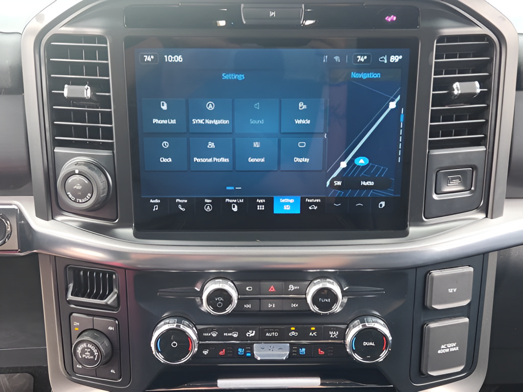 Used 2025 Ford F150 Lariat AWD/4WD image 17