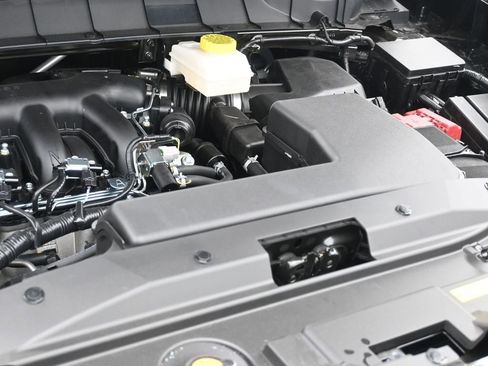 New 2026 Nissan Pathfinder SV AWD/4WD image 27