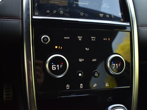 Used 2021 Land Rover Discovery Sport S R-Dynamic image 37