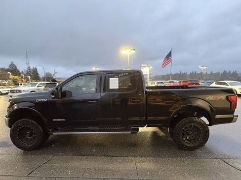 Used 2018 Ford F150 Lariat w/ Equipment Group 501A Mid image 8