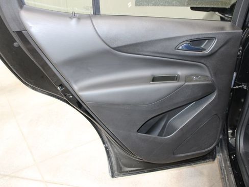 Used 2024 Chevrolet Equinox LT w/ LPO, Floor Liner Package FWD image 23