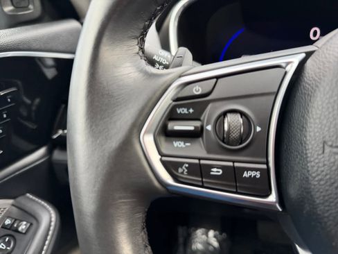 Used 2024 Acura MDX SH-AWD w/ Technology Package image 22