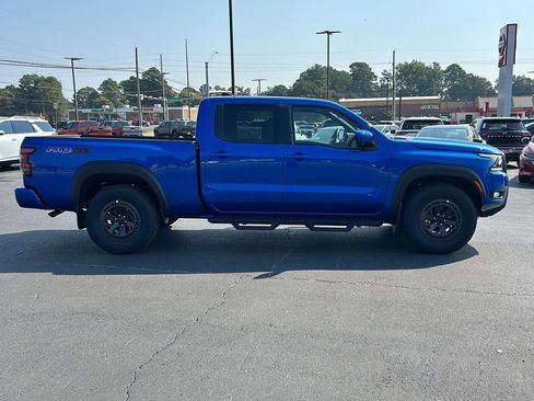New 2026 Nissan Frontier PRO-4X w/ Pro-4x Convenience Package image 7