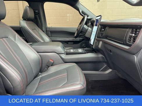 Used 2022 Ford Expedition Limited image 29