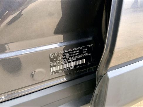 Used 2022 Toyota RAV4 LE FWD image 34