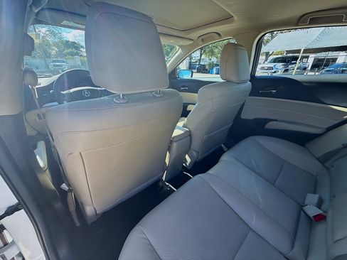 Used 2017 Acura ILX w/ Premium Package image 24