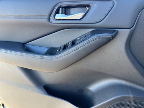 New 2026 Nissan Rogue SV image 19