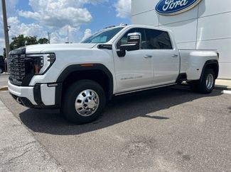 Used 2025 GMC Sierra 3500 Denali Ultimate AWD/4WD video 1