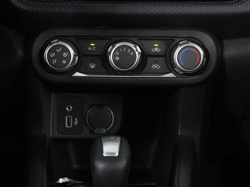 Certified 2023 Nissan Kicks S FWD image 22
