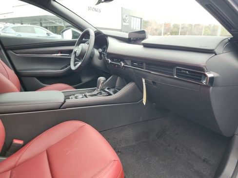 New 2026 MAZDA MAZDA3 Carbon image 25