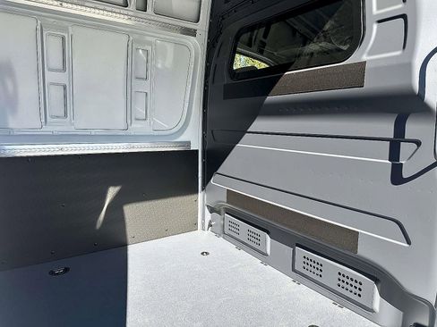 New 2025 Mercedes-Benz Sprinter 2500 image 9