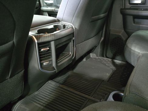 New 2026 RAM 3500 Big Horn AWD/4WD image 15