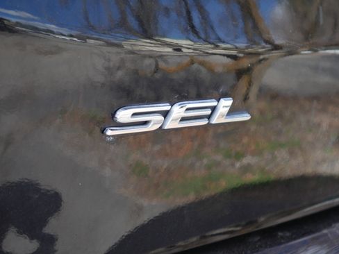 Certified 2024 Ford Edge SEL w/ Convenience Package image 21