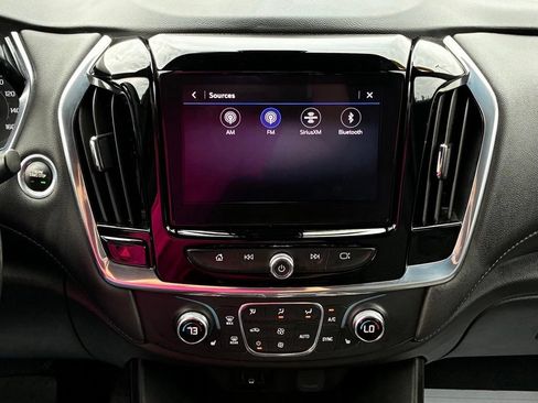 Used 2022 Chevrolet Traverse LT AWD/4WD image 20