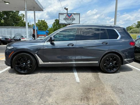 Used 2020 BMW X7 xDrive40i w/ Premium Package AWD/4WD image 10