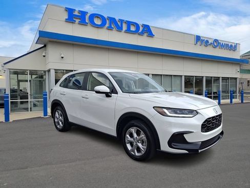 Used 2025 Honda HR-V LX image 3