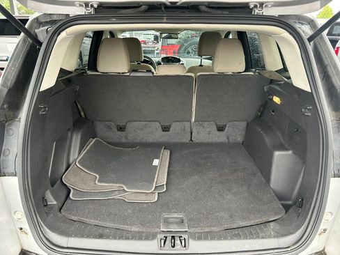 Used 2017 Ford Escape SE AWD/4WD image 5