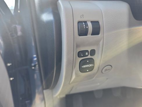 Used 2013 Subaru Forester 2.5X image 18