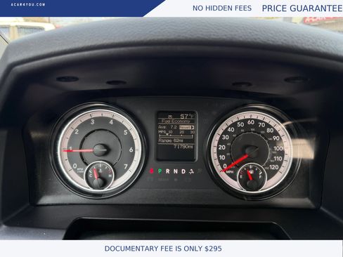 Used 2018 RAM 3500 Tradesman w/ Chrome Appearance Group AWD/4WD image 16