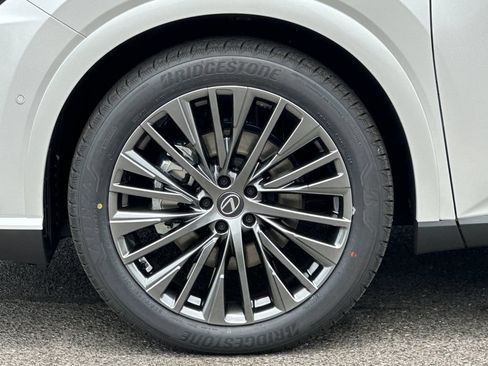 New 2026 Lexus RX 450h AWD w/ Convenience Package image 11