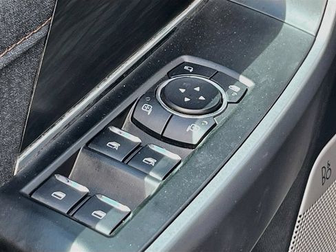 Used 2024 Ford F150 Lariat AWD/4WD image 18