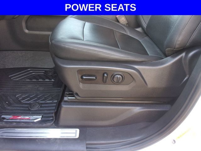 Used 2021 Chevrolet Silverado 1500 RST AWD/4WD image 5