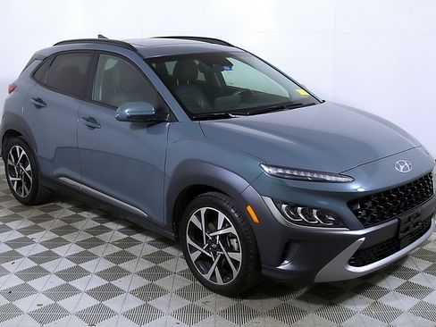 Used 2022 Hyundai Kona Limited image 6