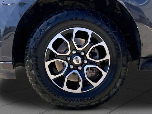Used 2024 Ford Expedition Max XLT AWD/4WD image 11