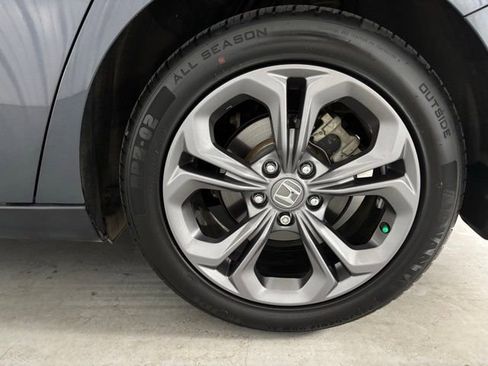 Used 2023 Honda Accord EX image 8