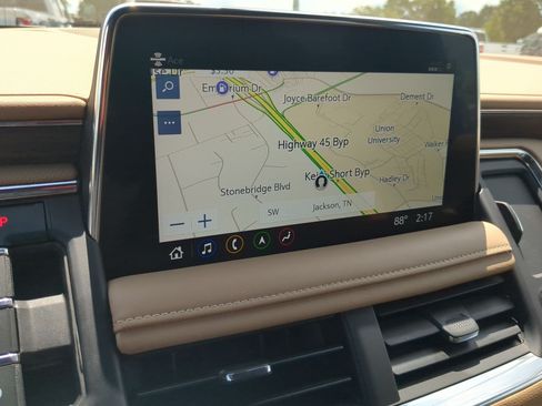 Used 2021 Chevrolet Tahoe Premier RWD image 18