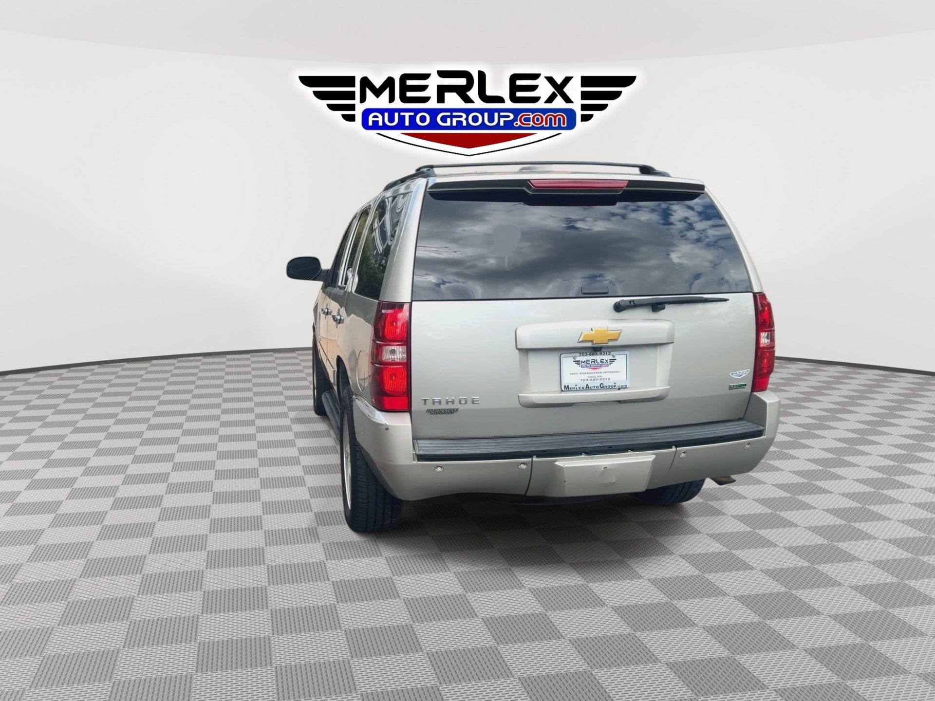 Used 2009 Chevrolet Tahoe LTZ AWD/4WD image 7