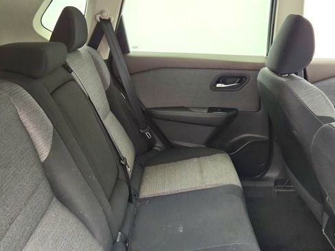 Used 2023 Nissan Rogue SV image 21