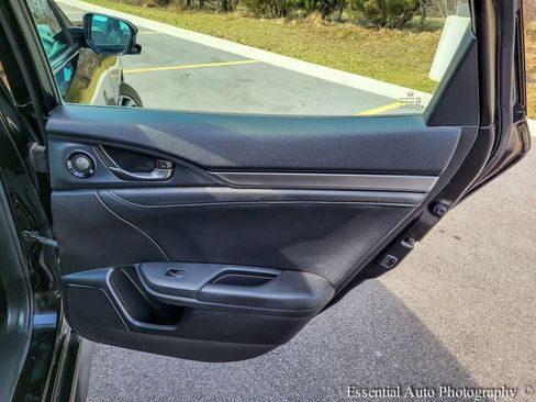 Used 2018 Honda Civic Sport Touring image 27