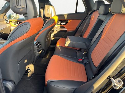 New 2026 Mercedes-Benz GLC 300 image 13