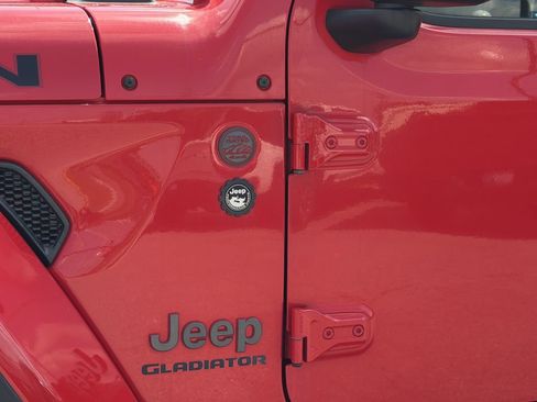 Used 2020 Jeep Gladiator Rubicon AWD/4WD image 28