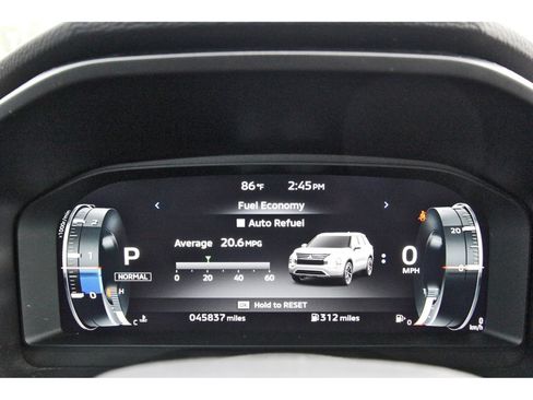Used 2023 Mitsubishi Outlander SEL FWD image 16