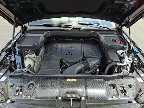 Certified 2025 Mercedes-Benz GLE 450e 4MATIC image 29