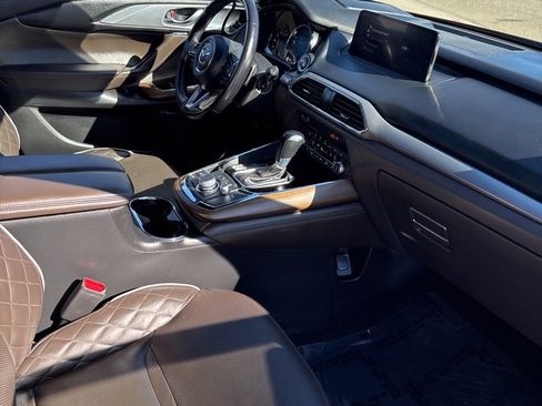 Used 2022 MAZDA CX-9 Signature image 16