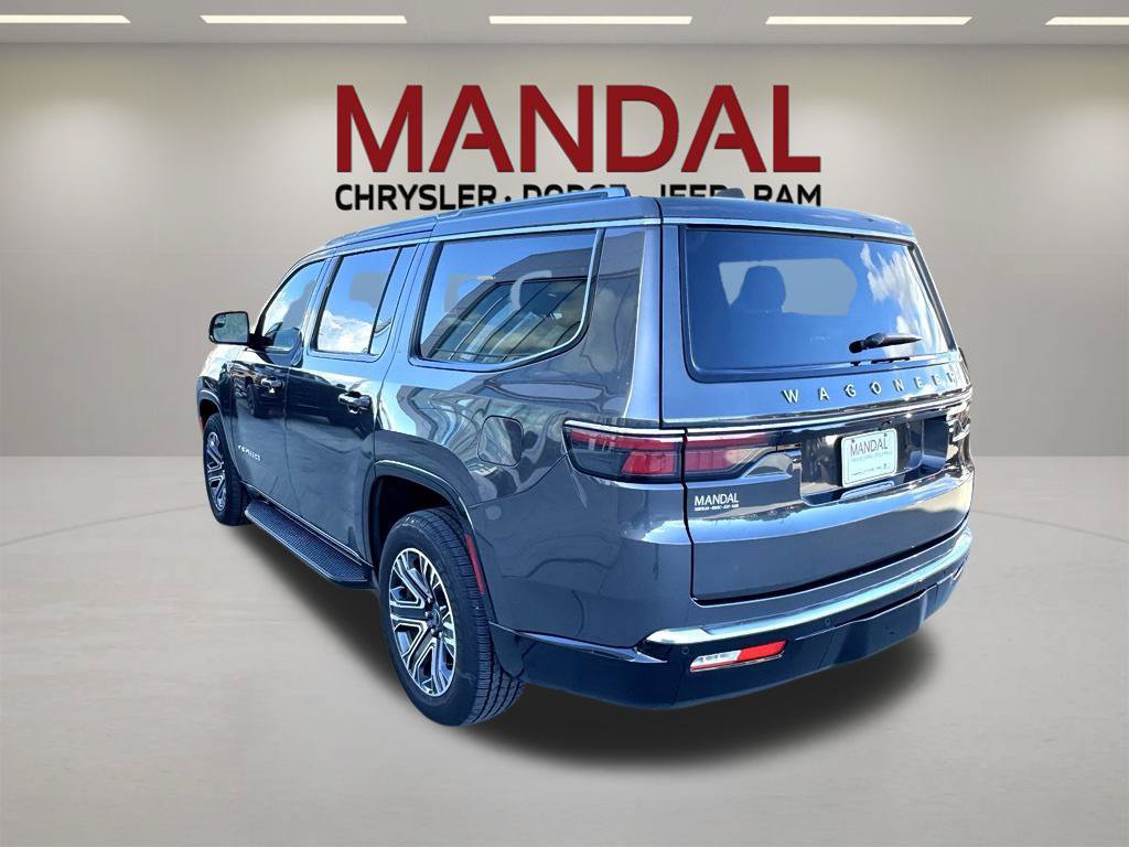 Used 2025 Jeep Wagoneer Series II AWD/4WD image 7