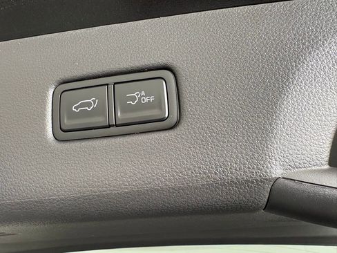 New 2026 Kia Carnival EX image 19