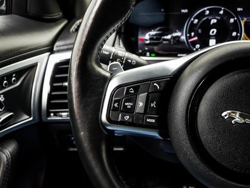 Used 2021 Jaguar F-TYPE R-Dynamic image 33