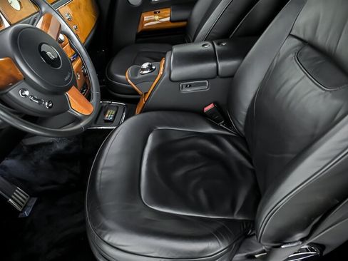 Used 2008 Rolls-Royce Phantom Drophead Coupe RWD image 21
