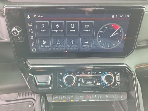 Used 2025 GMC Sierra 1500 AT4 w/ AT4 Premium Package image 18