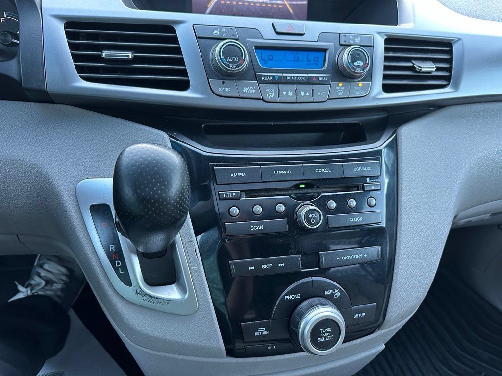 Used 2011 Honda Odyssey EX-L image 16