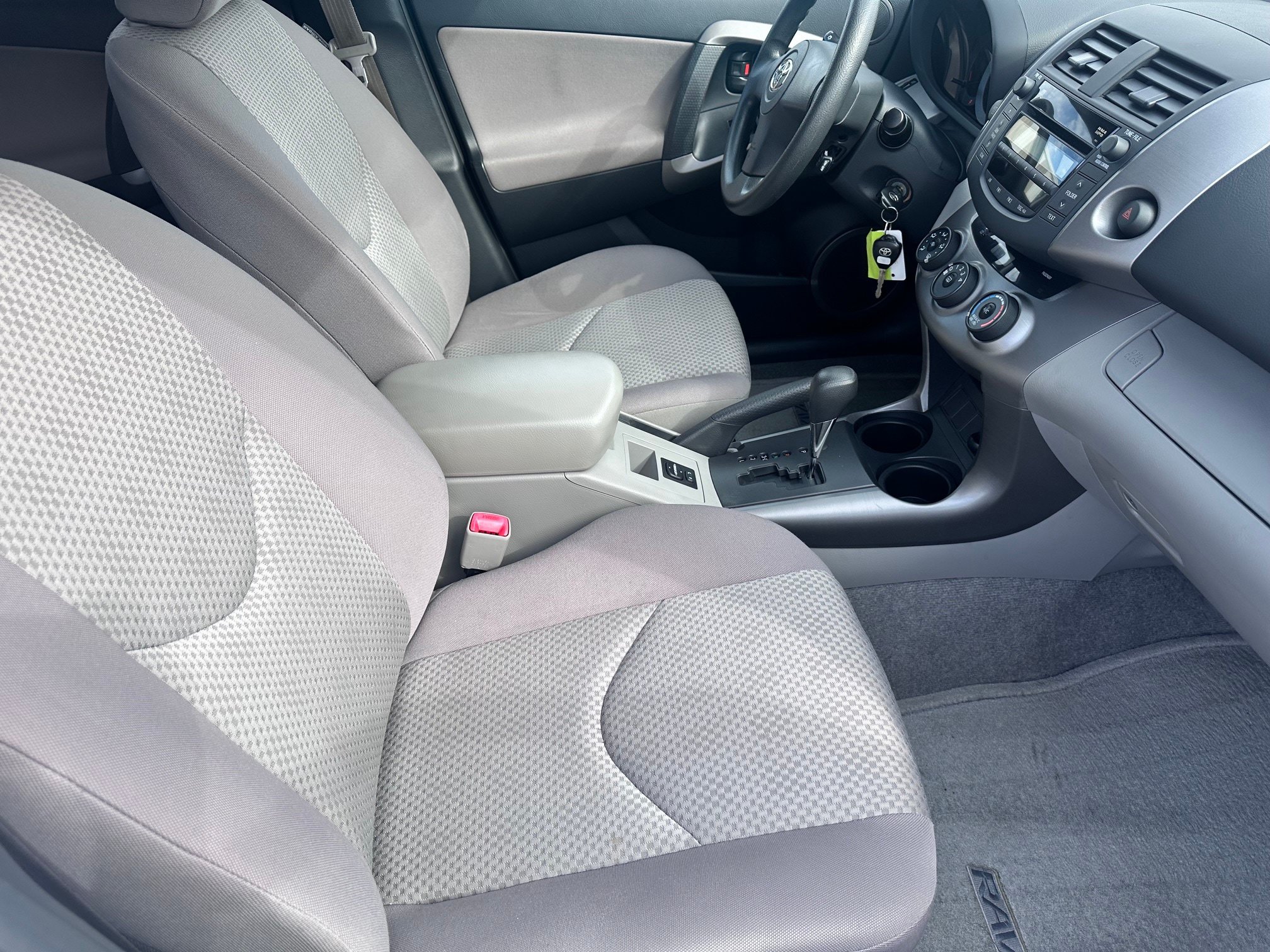 Used 2007 Toyota RAV4 2WD image 10