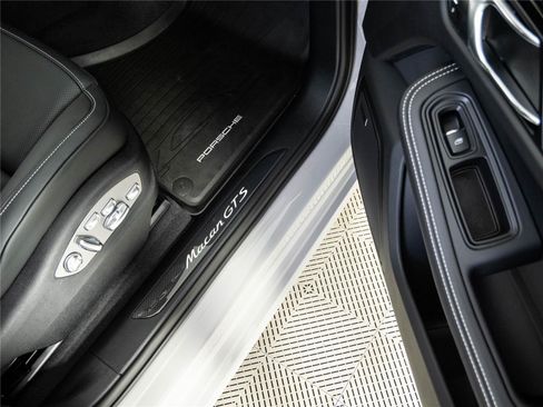 New 2026 Porsche Macan GTS AWD/4WD image 26