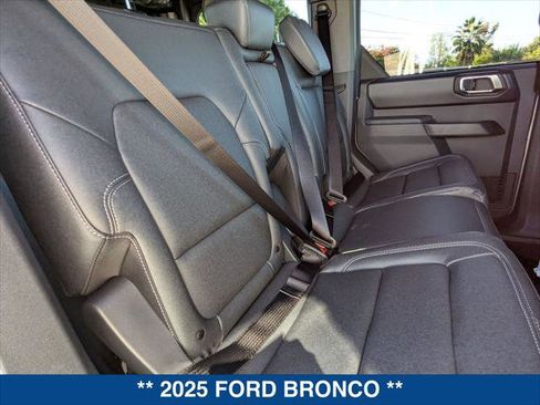 New 2025 Ford Bronco Badlands image 19