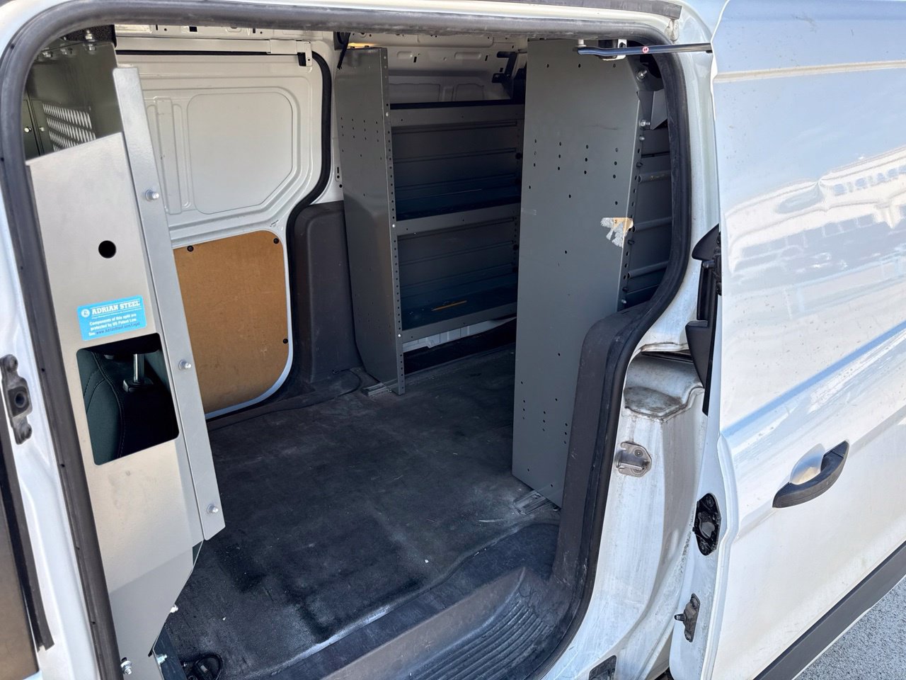 Used 2021 Ford Transit Connect XLT FWD image 6