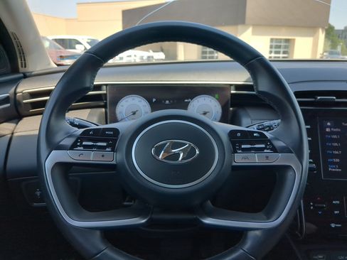 Certified 2023 Hyundai Tucson SEL w/ Convenience Package AWD/4WD image 19