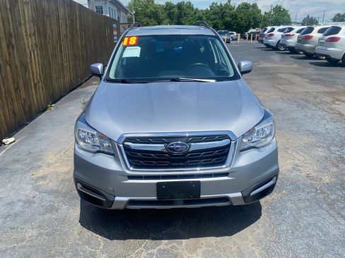 Used 2018 Subaru Forester 2.5i Premium w/ All-Weather Package AWD/4WD image 2